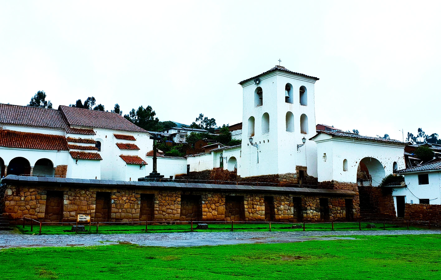 Hiking Chinchero - Urquillos